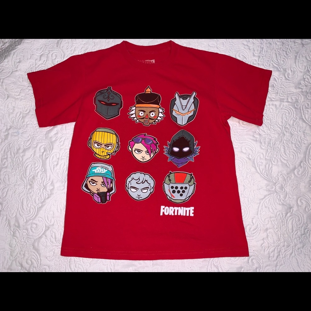 Fortnite boys red graphic tee shirt.